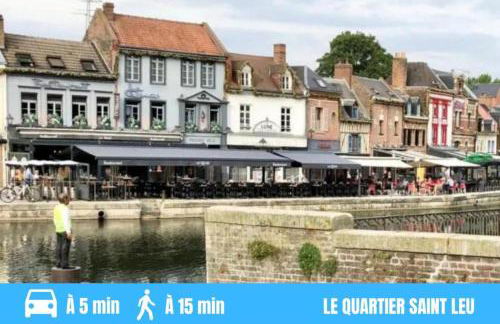 GRAND STUDIO AMIENS GARE TOUT CONFORT WIFI NETFLIX 2PERS - Foto 7