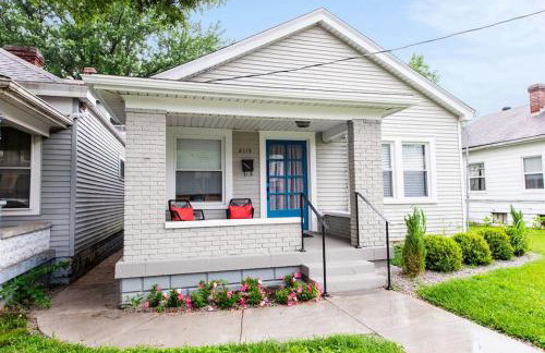 2BR Haven: Remodeled Gem! - Foto 25