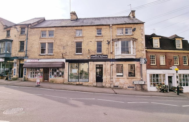 Stylish Town Centre Apartments - Photo 74