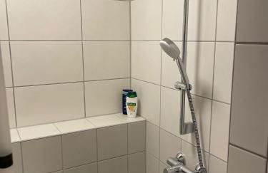 4 Betten in 3-Zimmer-Wohnung mit WLAN TV und Garten - Foto 12