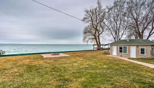 Waterfront Home with Shared Dock on Lake St Clair! - Foto 1