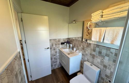 APARTAMENTOS LOS MANZANOS - Photo 26