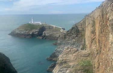 Seaside Escape - Deganwy Beach Cottage - Sea Views & Golf Course Views - Photo 43