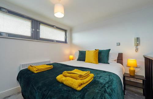 Cosy Emerald Suite - Two Story Duplex Apartment - Balcony - Contractors - Family - City Centre - Broadway Plaza - Five Ways - Sleeps 6 - Foto 18