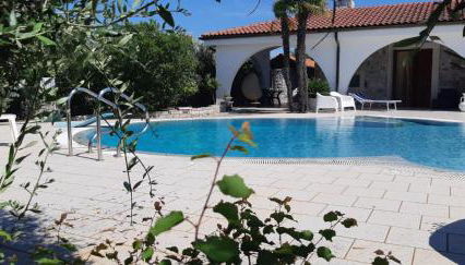 L'Agrumeto Villa & Pool - Puglia Mia Apartments - Foto 4
