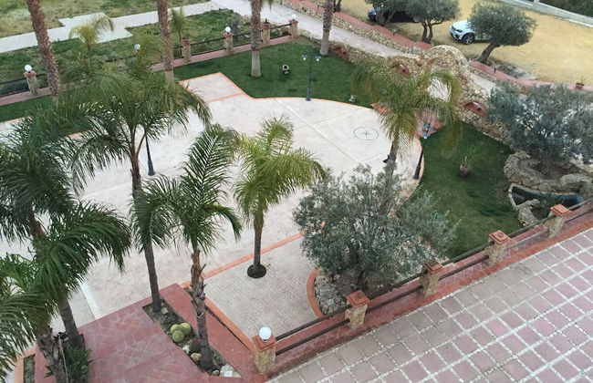 Borgo dei Vigneti - Photo 22