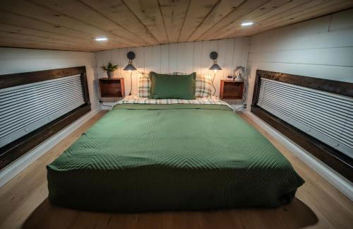 Unique Tiny Home Minutes from Downtown - Foto 6