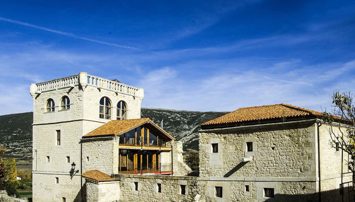 Tour in Espinosa de los Monteros - Photo 1