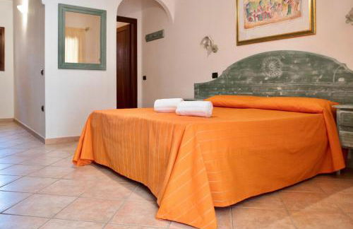 ISA - Residence with swimming pool in Sos Alinos, apartments with air conditioning and private outdoor area - Foto 29