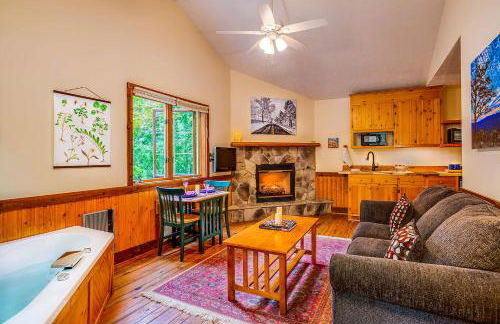 Love Ridge Mountain Lodging - Foto 10