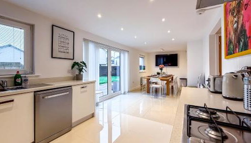 New Modern Detached House with 5bdr Glasgow - Foto 5