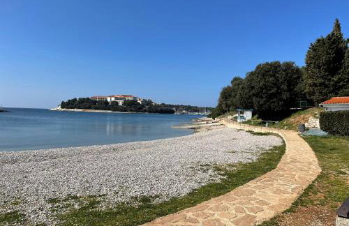 Apartment Sandy Beach - 1st row at sea - Foto 23