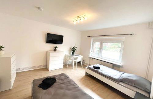 have-a-nice-Stay - Schwarzenbek A - Monteursunterkunft - Einzelbetten - gute Anbindung - Bettwäsche - Foto 13