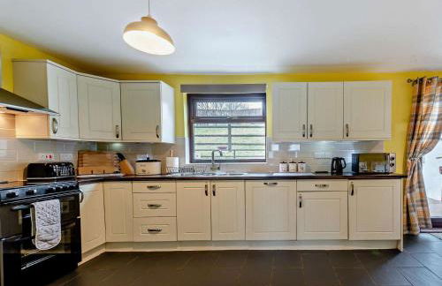 5 Bed in Llanybydder oc-75907 - Photo 6