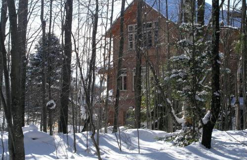 Meadow House Backcountry Residency - Foto 31