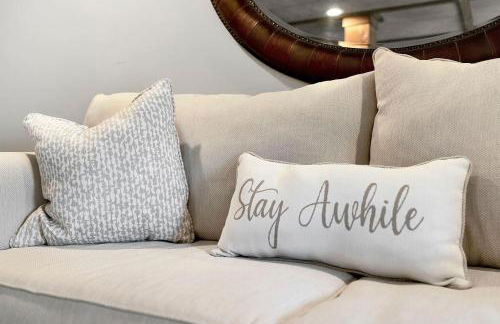 Waterfront Access with Kayaks Private Deck and a Firepit - Photo 18