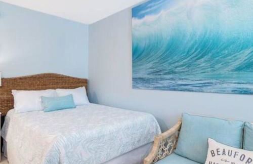 Why Knot Getaway…Rooftop with WaterView! Unit E - Foto 15