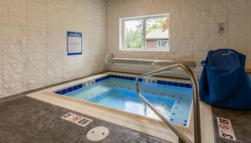 Bay Point Lakefront 1B Down - Foto 3