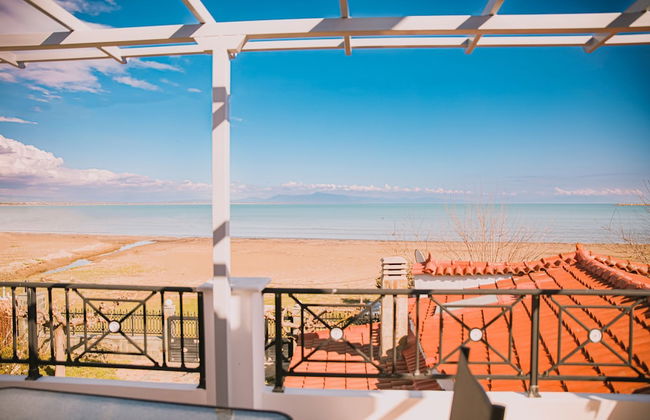 Villa Olga Sea Front Katakolo - Foto 1