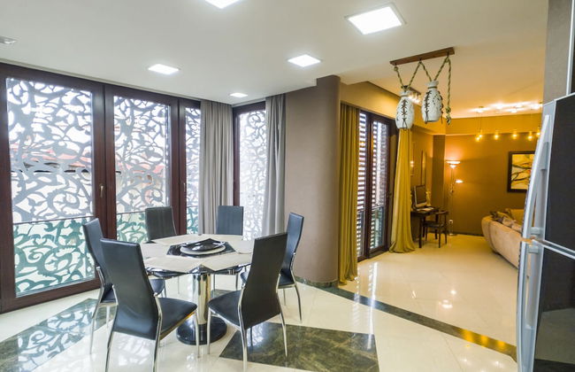 Tbilisi Core: Leo - Photo 10