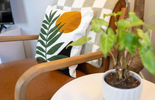 The Sunnyside Stay - Photo 4