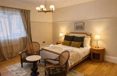 The Old Borough Library - Staffordshire - Photo 33