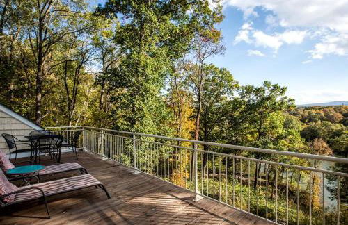 Deluxe Cottage Rental on a 100-Acre Farm on the Shenandoah River, Virginia - Foto 17