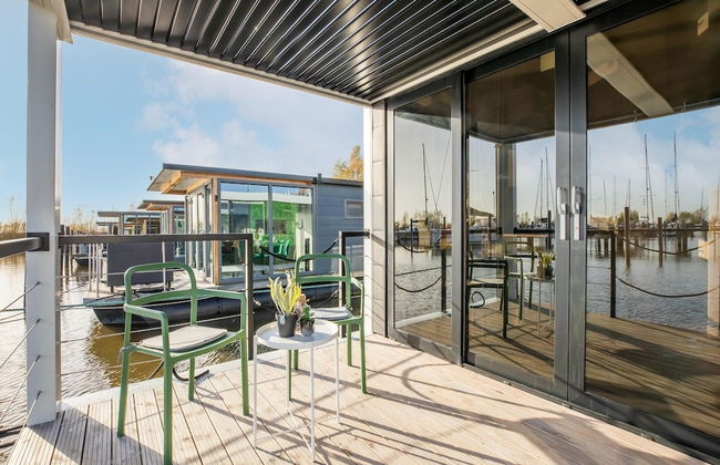 Beautiful Houseboat With Shared Pool - Foto 20