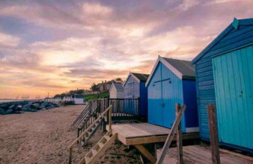 Beautiful Spacious Beach Home Newly Renovated - Foto 32