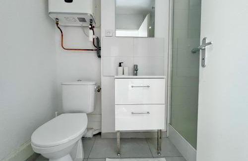 Suite Celestine - Appartement 4 & 8 personnes - Check in h24 & wifi - Foto 52