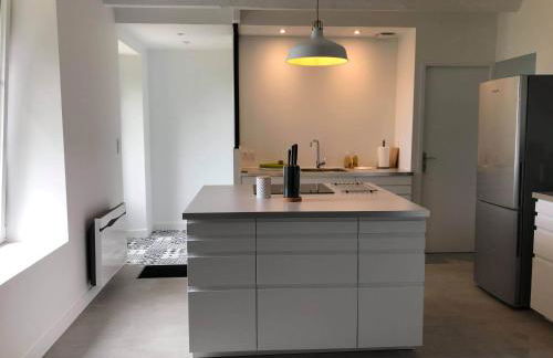 Maison 2 Ch - 5 Pers - au coeur du Château de Bothané - Foto 11