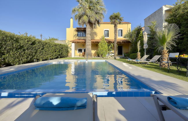 Castello Villa Daphnes - Private Pool & Whirlpool - Foto 37