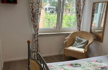 FeWo Brauel am Nordpfad Zevener Geest - Ruhige, moderne 2 Zimmer Wohnung, Ladestation, Parkplatz, Wlan, Garten - Foto 12