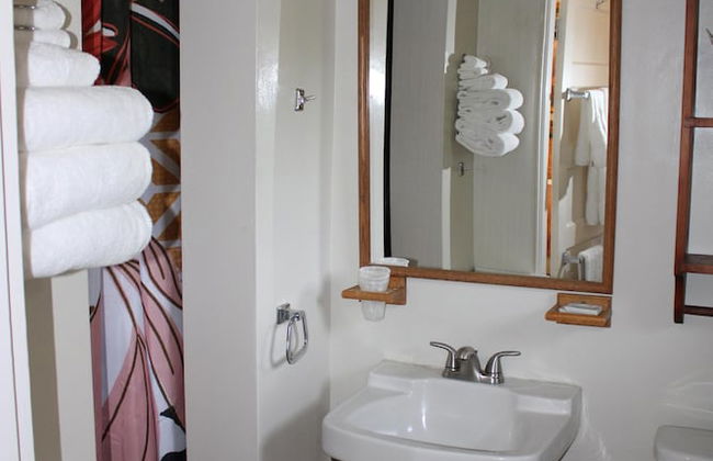 The Bonnie Inn Unit 6 - Photo 7