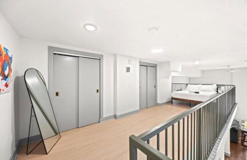 Chic and Comfy Unit w Free Parking Medical District - Foto 21