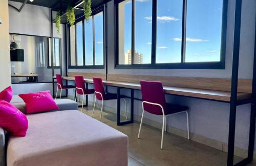 Aptos 1 ou 2 quartos no Centro com Piscina e Academia - Foto 35