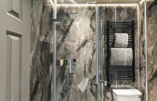 Royal View Apartments - Photo 26