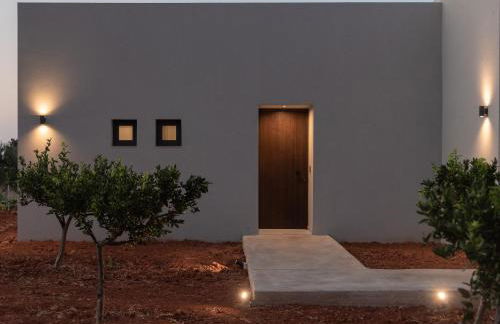 AKU Suites with private pools - Photo 20