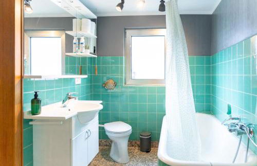 Haus Nürburgring I 4 Schlafzimmer für 1-10 Personen I Küche I Garten I Grillplatz - Foto 10