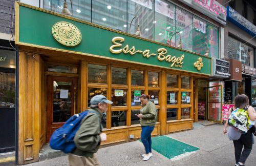 Modern Midtown East Apartments in NYC - Foto 32