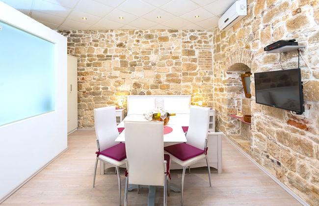 Gaius Aurelius Valerius - Photo 40