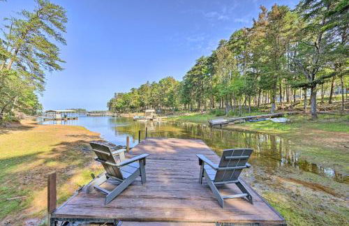 Lakefront Anderson Paradise Dock, Fire Pit! - Foto 1