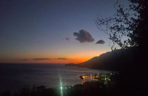 Elouthia Residence with Sea View and Hot Tub - Foto 48