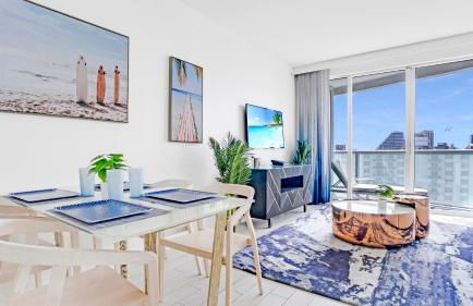 Luxury Corner 1 BR W Residence with Fantastic Intercoastal Views, Pool & Hot tub - Foto 4