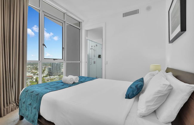 Reflection on the Sea - Foto 29