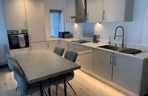 Raphvin Apex Abode - Two bedroom apartmentparking - Foto 4