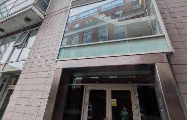 City View One Bedroom Apartment by StaySavvy Accommodation - Photo 12