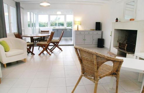 Lovely Home In St Fort Sur Gironde - Foto 7