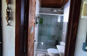 Chalé Pakere Montanha Lumiar - Conforto a mais de 1000 metros de altitude junto a natureza, wifi, piscina, sauna e água de nascente - locação do chalé sem prestação de serviços - Foto 75