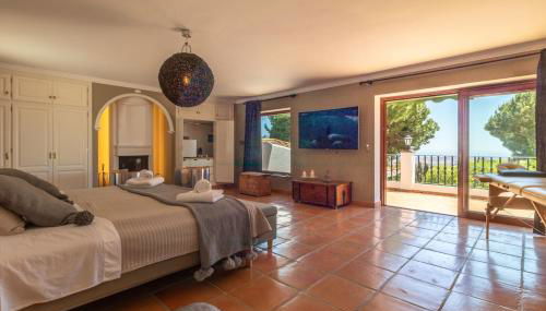 LYX HOMES Villa in Mijas with private heated pool - Photo 5